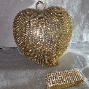 WOMENS PURSE